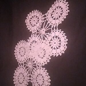 Vintage Handmade Crochet Doily Set (2)